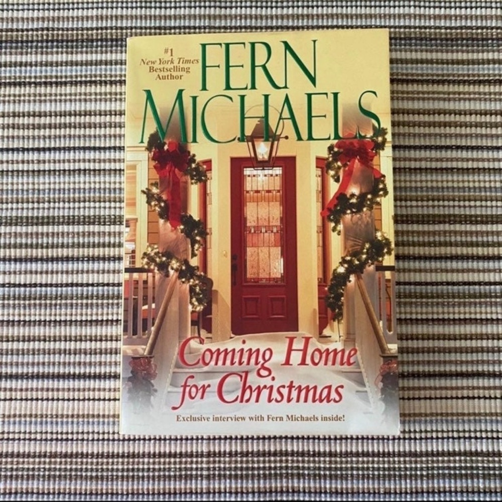 📚📚 3 for $15 📚📚 Coming Home For Christmas, Book By: Fern Michaels
